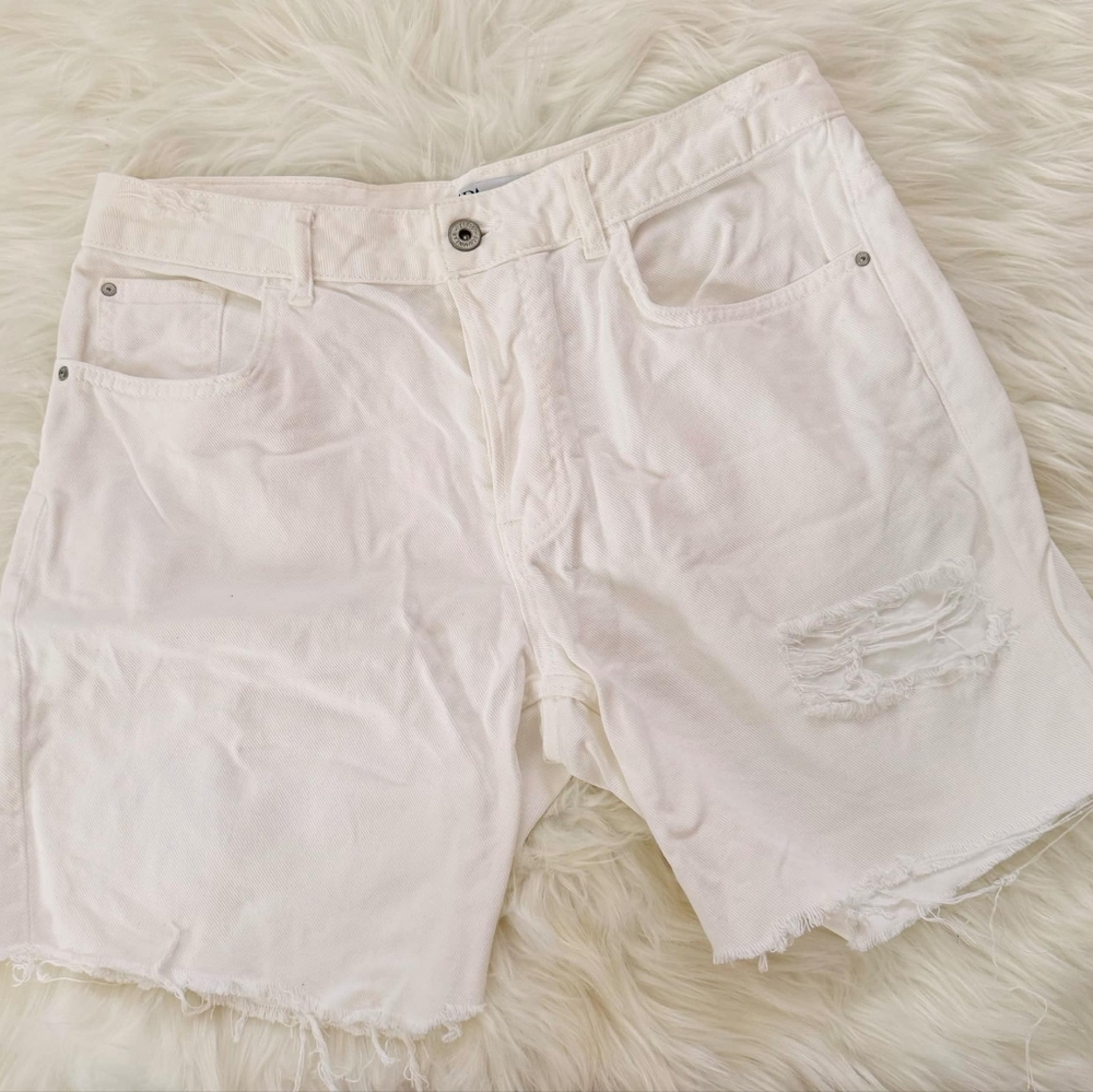 Zara Mens Distressed Shorts